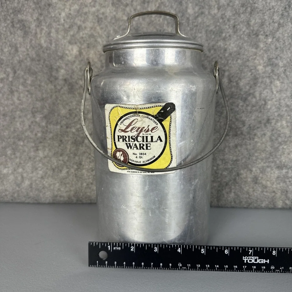 Vintage LEYSE Priscilla Ware Aluminum Co. 4 Quart / 1 Gallon Milk Can 2834